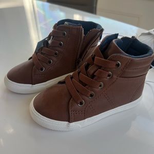 NWT Light Brown Cat & Jack Rylan high tops Size 7